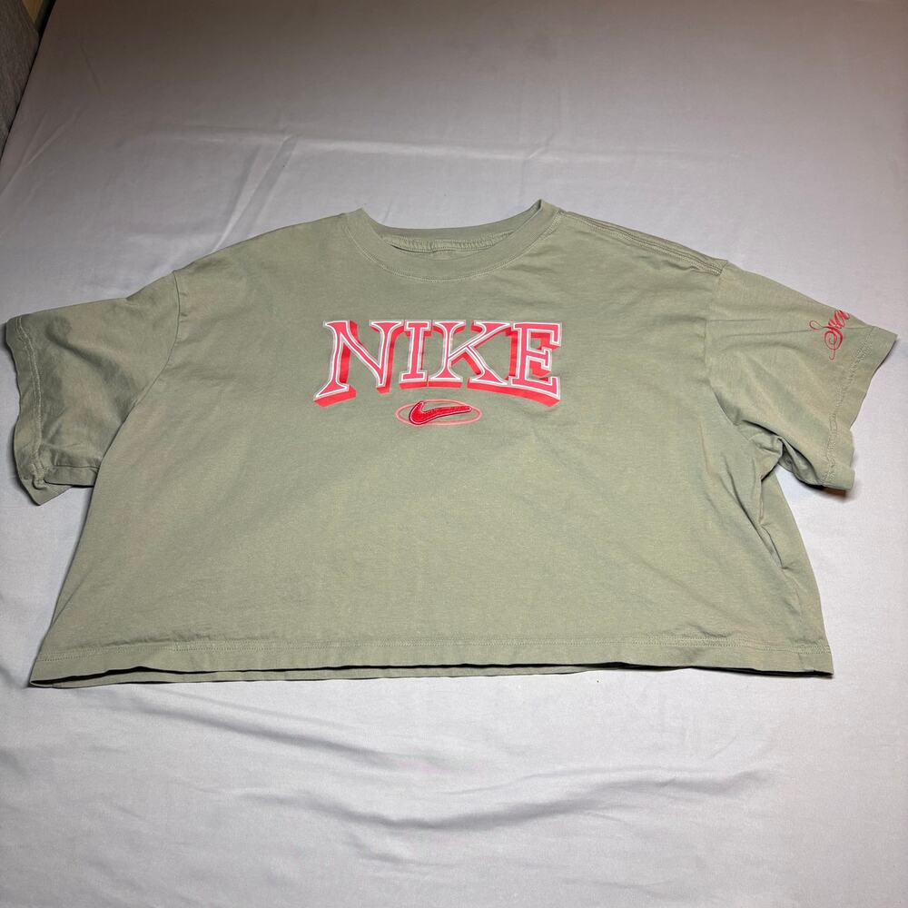 Womens nike crop top varsity t shirt